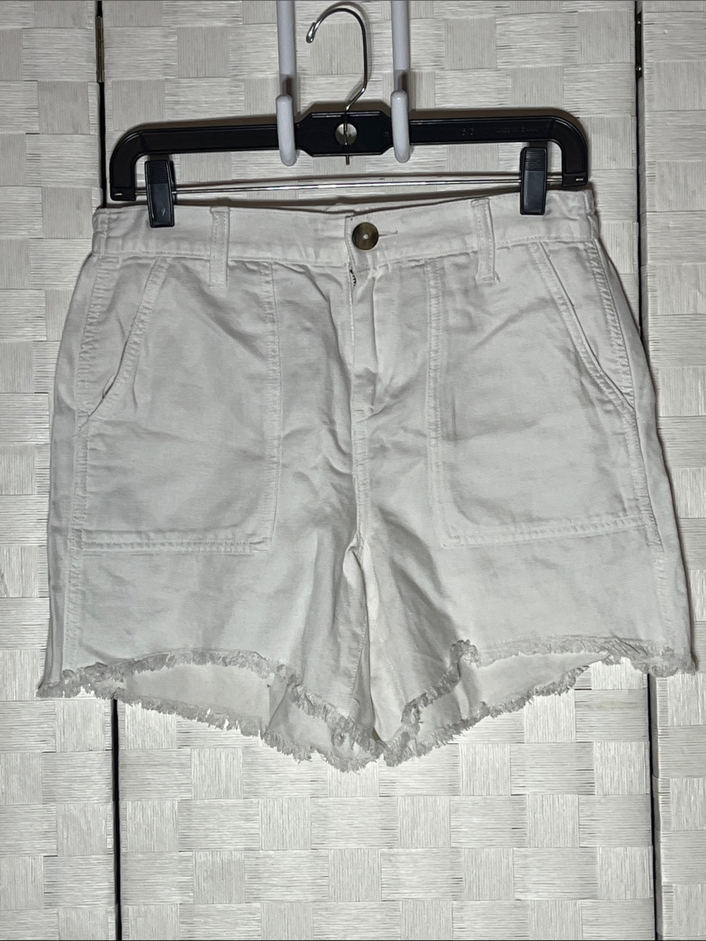 Women's White Frayed Hem Denim Shorts